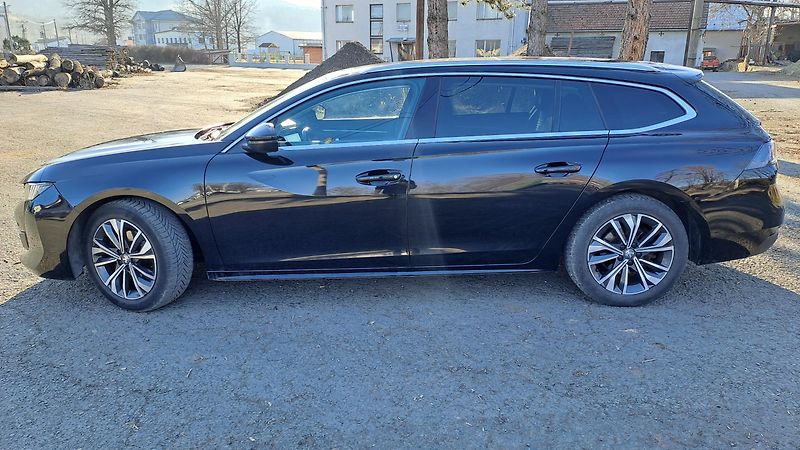 Peugeot 508 1.5 SW BlueHDi 130 S&S - fotka 4 z 27