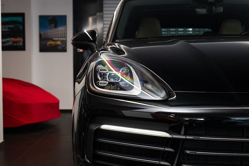Porsche Cayenne Platinum Edition/Záruka/Bose - fotka 26 z 27