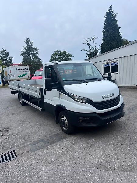 Iveco Daily 50C18HA8Z, ŘP sk. B, délka 6,1 - fotka 5 z 6