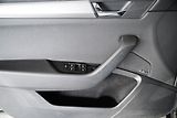 Škoda Superb - náhled 13