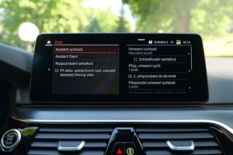 BMW Řada 5 540xd Msport Adap.Drive! - fotka 39 z 49