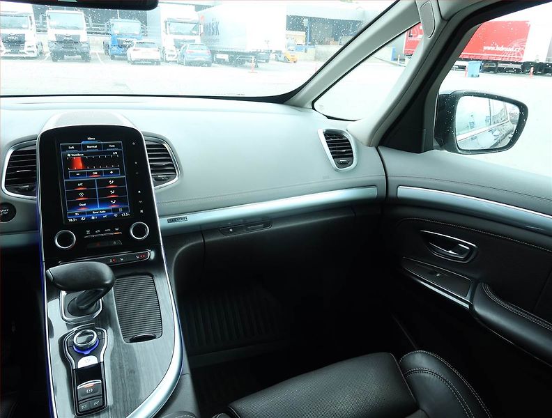 Renault Espace (2016) 1.6 dCi, Automat, Kůže, Navi - fotka 8 z 28