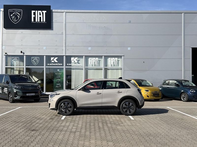Fiat 600 (2026) Icon 1.2 Turbo Hybrid 145k  - fotka 3 z 25