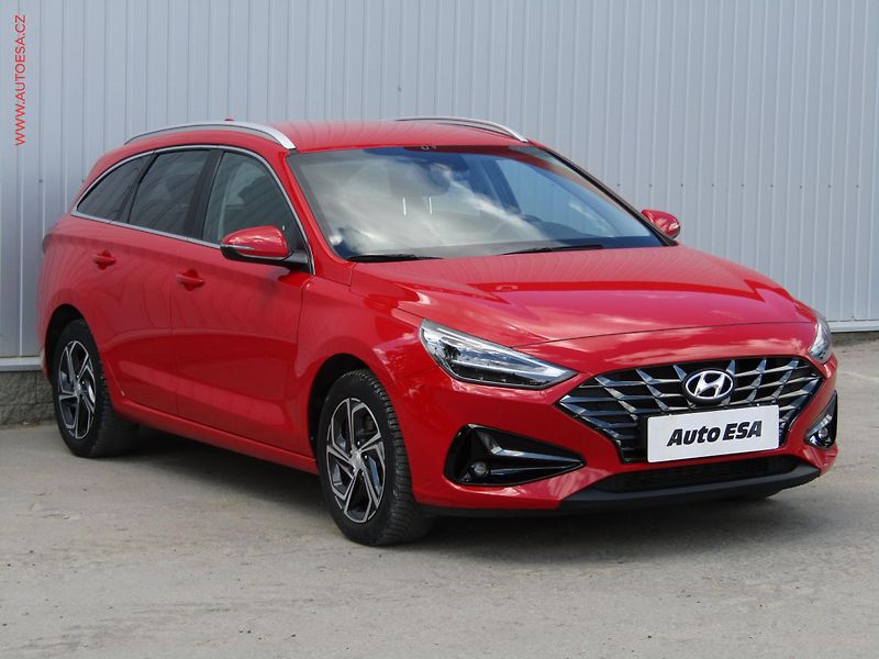 Hyundai i30 (2023) 1.0 T-GDi, ČR, servis.kniha - fotografie inzerátu