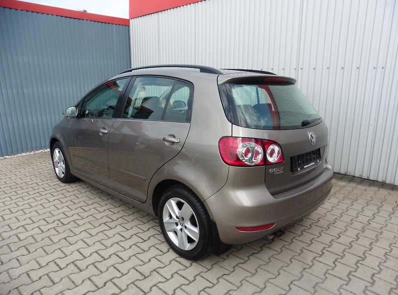 Volkswagen Golf Plus 1,4 TSi Comfortline DSG - fotka 3 z 12