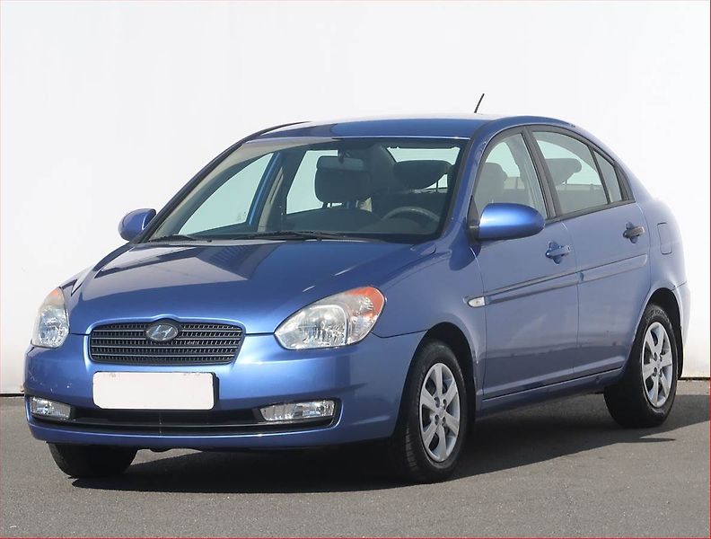 Hyundai Accent (2009) 1.5 CRDi, nová STK, Klima - fotka 2 z 15