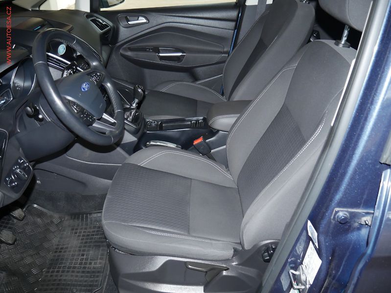 Ford C-MAX (2019) 1.0 EB, 1.maj,ČR, AC, park - fotka 9 z 19