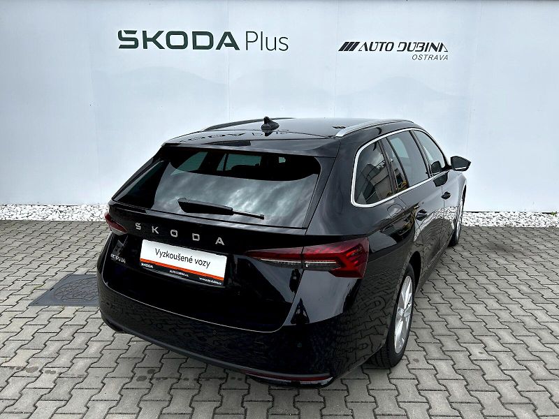 Škoda Octavia (2025) Combi 2.0 TDI 110kW DSG Top Se - fotka 2 z 34
