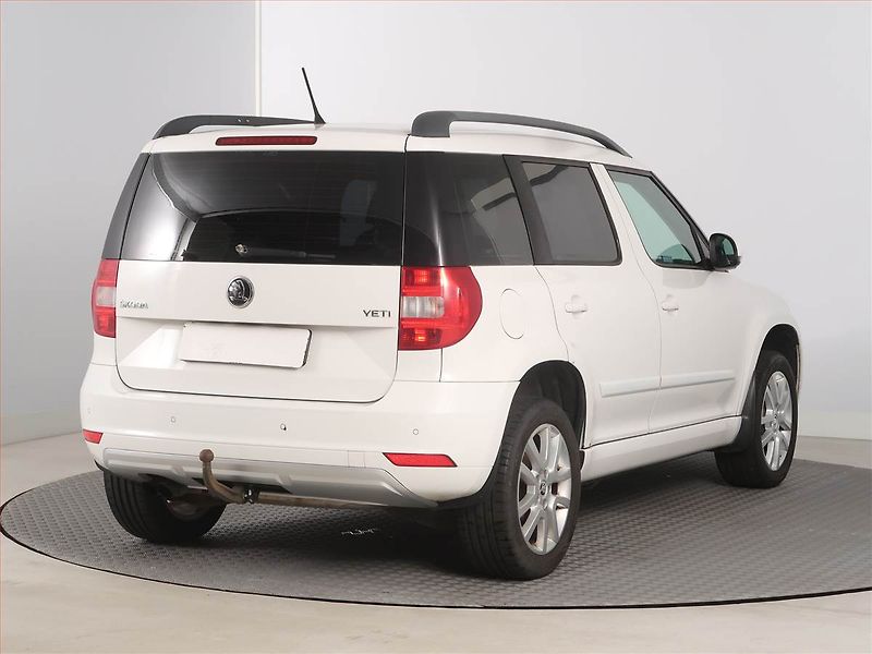 Škoda Yeti (2014) 2.0 TDI, Tempomat - fotka 5 z 15