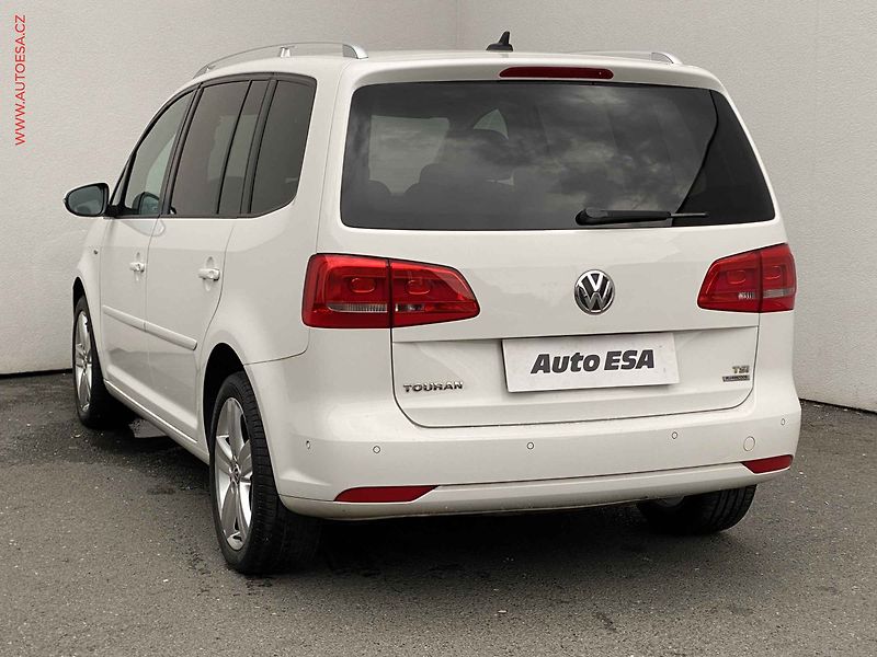 Volkswagen Touran (2013) 1.2 TSi, Life, bixen, navi, - fotka 6 z 20
