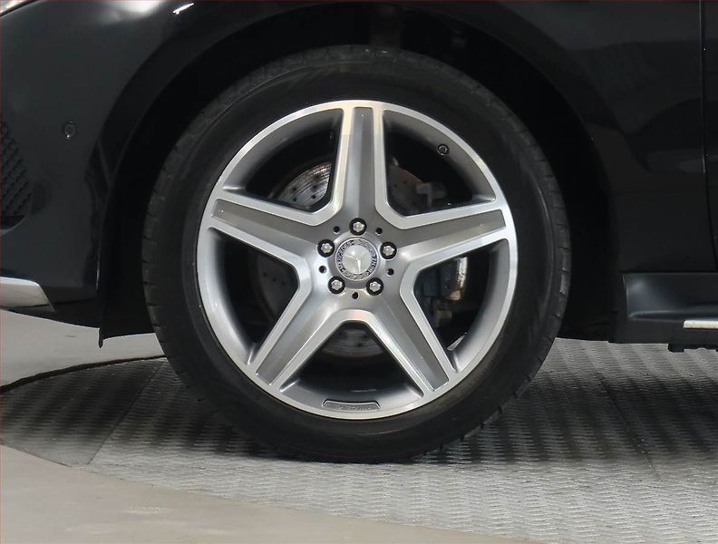 Mercedes-Benz GLE (2016) Avantgarde 350 d - fotka 15 z 19