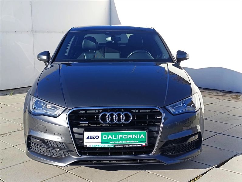 Audi A3 2,0 TDi S-Line Navi,Bi-xenon - fotka 3 z 39