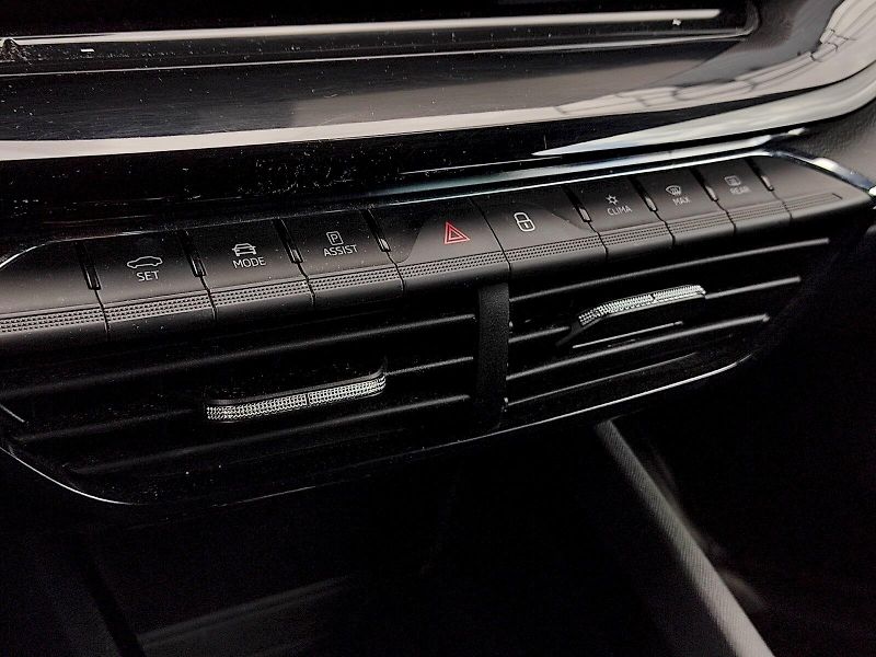 Škoda Octavia (2022) Combi SportLine 2,0 Tdi 110 Kw - fotka 23 z 40