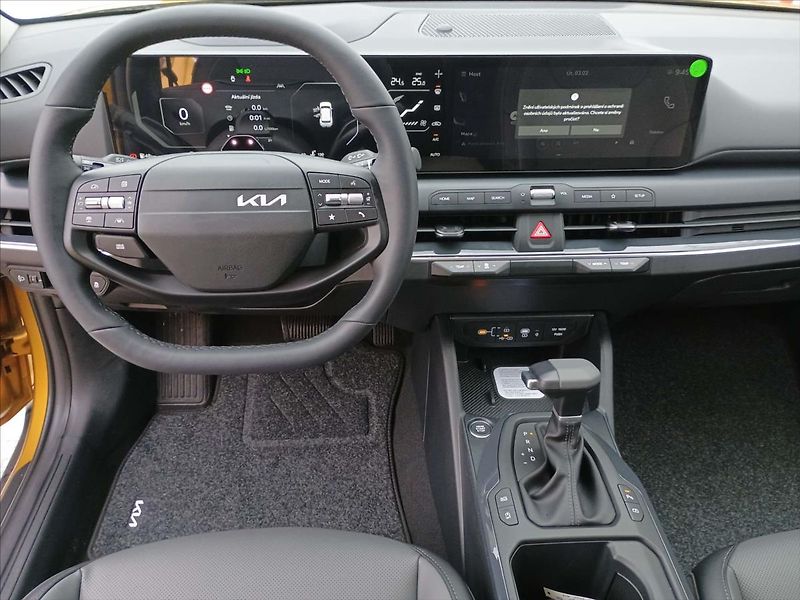 Kia K4 (2026) 1.6 T-GDi GPF 7DCT TOP 132 KW - fotka 7 z 7