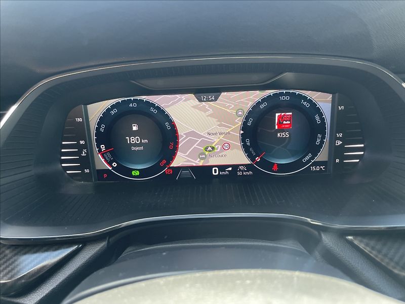 Škoda Octavia 2,0 TSi 180kw RS DSG Style Plu - fotka 15 z 39