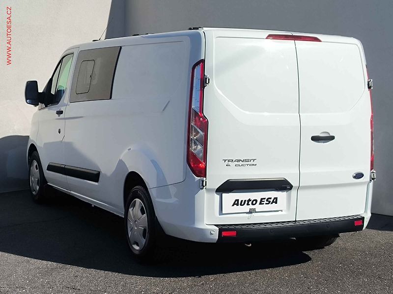 Ford Transit Custom (2020) 2.0TDCi L2H1 5míst, Trend - fotka 6 z 24