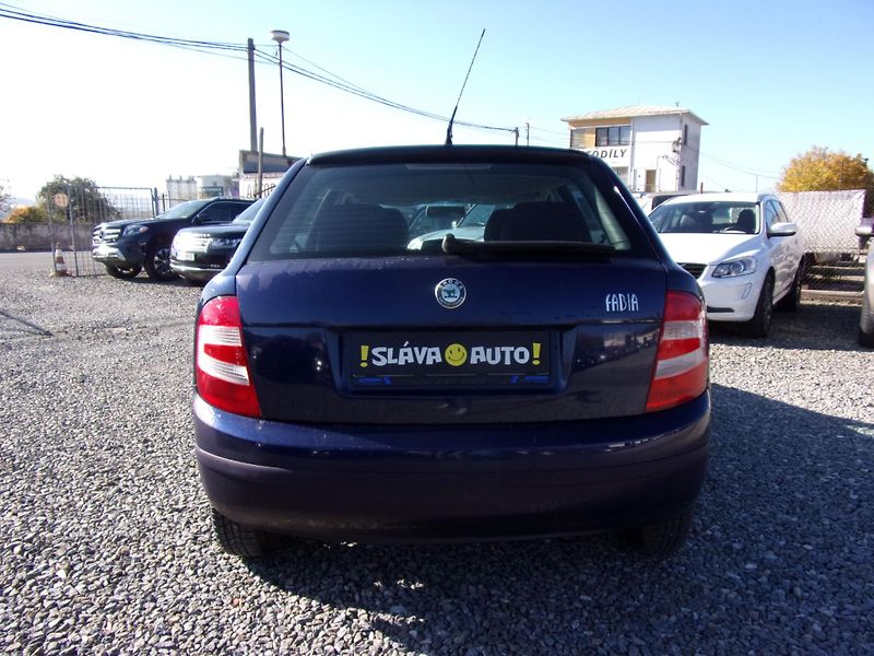 Škoda Fabia (2004) 1.2 HTP 47kW VÝBAVA KILOMETRY  - fotka 6 z 19