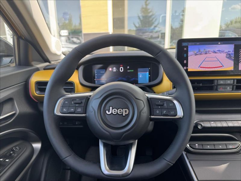 Jeep Avenger 156k 54kWh  Summit Electric - fotka 13 z 14