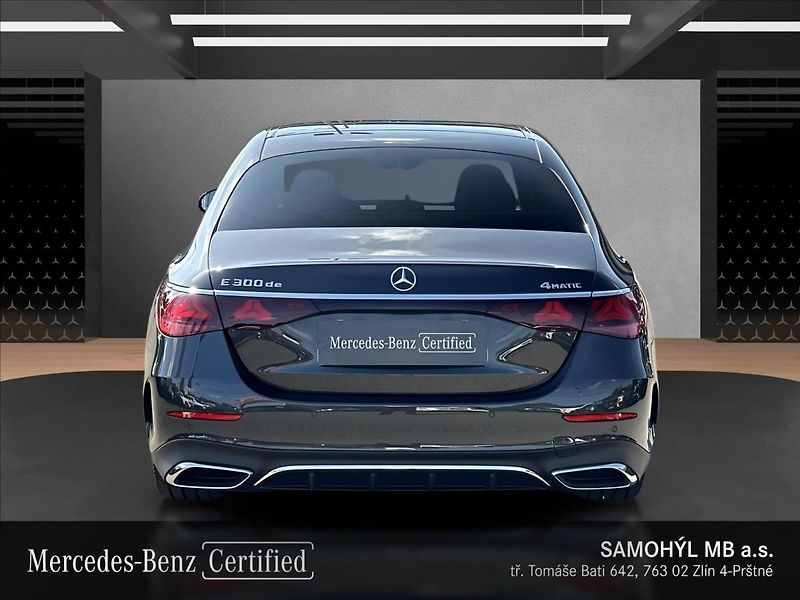 Mercedes-Benz Třídy E E 300de 4MATIC AMG linie - fotka 4 z 11