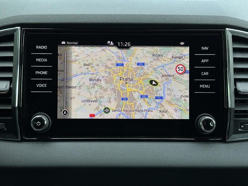 Škoda Karoq 1.5TSi Top & Selection 150PS L - fotka 32 z 43