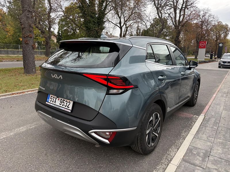 Kia Sportage 1.6 T-GDi Exclusive 4x2 - fotka 10 z 10