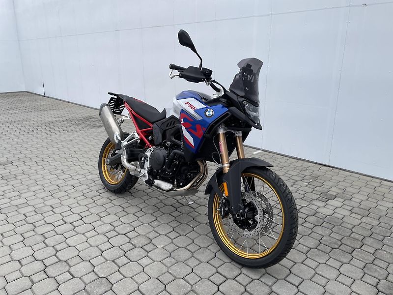 BMW (2026) F 900 GS - fotografie inzerátu
