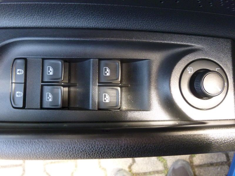 Škoda Enyaq (2022) 82 kWh RS 4x4 - fotka 9 z 38