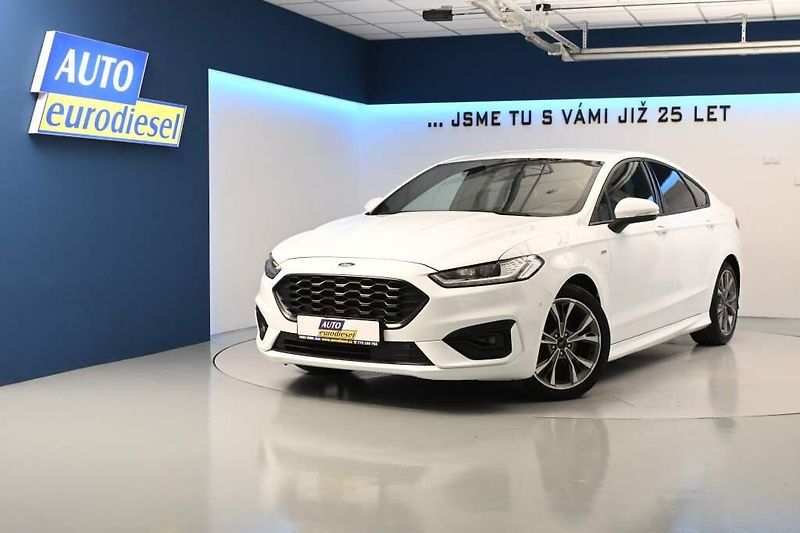Ford Mondeo (2021) 2.0 ST-LINE 140 KW LED ACC 8AT - fotka 2 z 38
