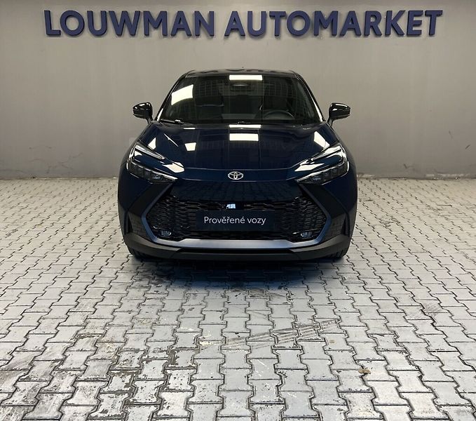 Toyota C-HR 2,0 HYBRID AT AWD EXECUTIVE PR - fotka 4 z 19