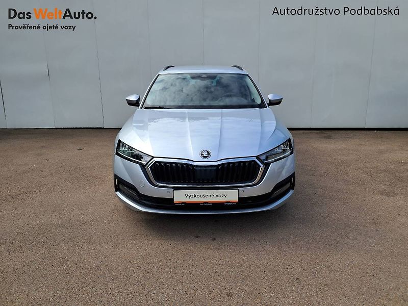 Škoda Octavia (2022) COMBI IV Ambition PLUS 1.5 TSI - fotka 4 z 25