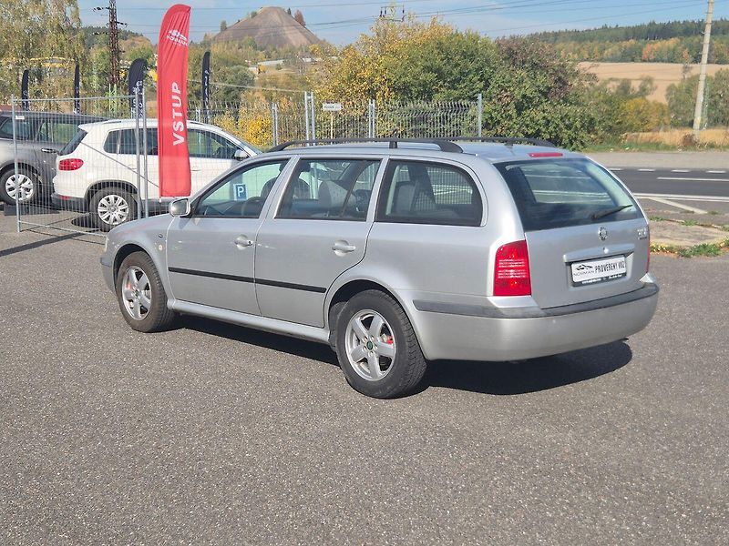 Škoda Octavia (2002) 1.9TDi 66Kw AUTOMAT - fotka 7 z 22