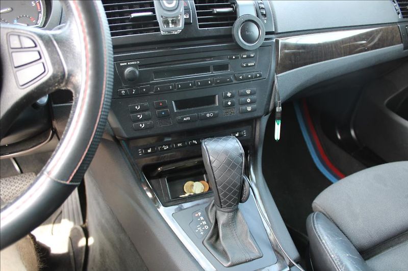 BMW X3 2,0 D  4 x 4, AUTOMAT - fotka 14 z 26