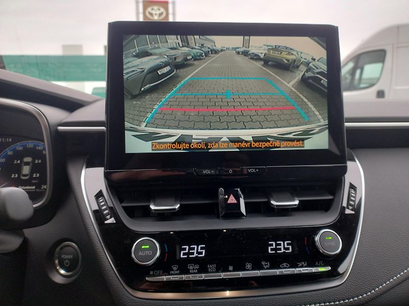 Toyota Corolla (2025) SD 1.8 FHEV Comfort - fotka 11 z 14