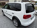 Volkswagen Touran CROSS 1.4 TSI 7 MIST ALU. - náhled 2