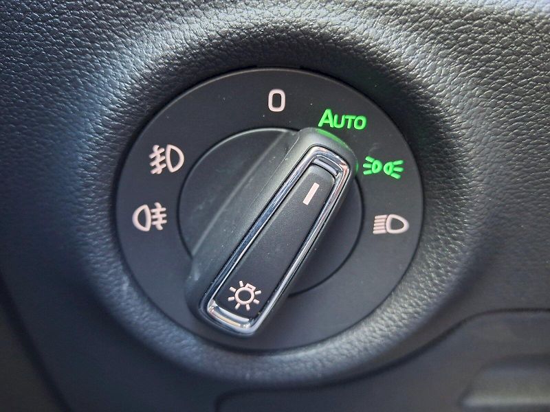 Škoda Kamiq (2022) Style DSG 1,0TSi 81kW - fotka 28 z 35