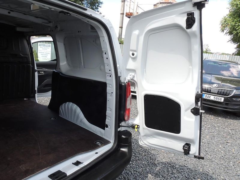 Fiat Dobló cargo (2023) 1.5HDi,L2,ČR,1.majitel - fotka 16 z 30