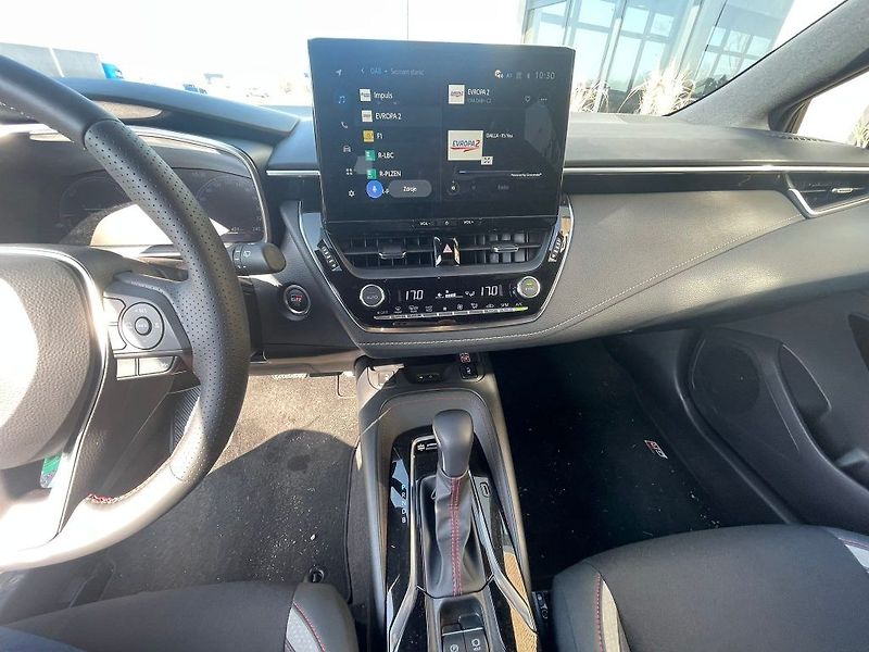 Toyota Corolla 1.8 Hybrid Automat GR Sport - fotka 17 z 28