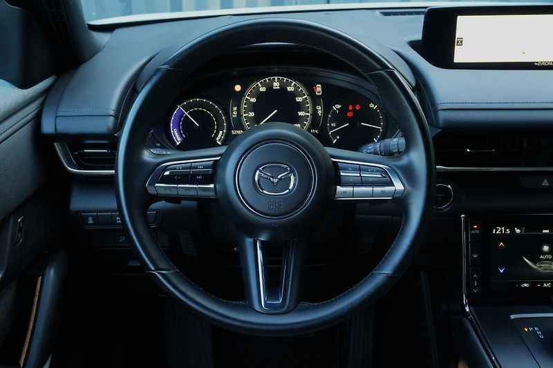 Mazda MX-30 e-Skyactiv, HUD, ACC, Kamera - fotka 17 z 35