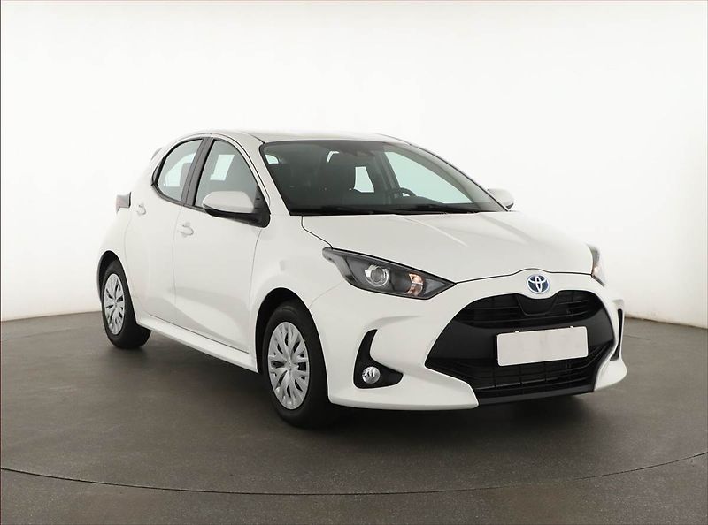 Toyota Yaris (2022) 1.5 VVT-i Hybrid, Automat - fotografie inzerátu
