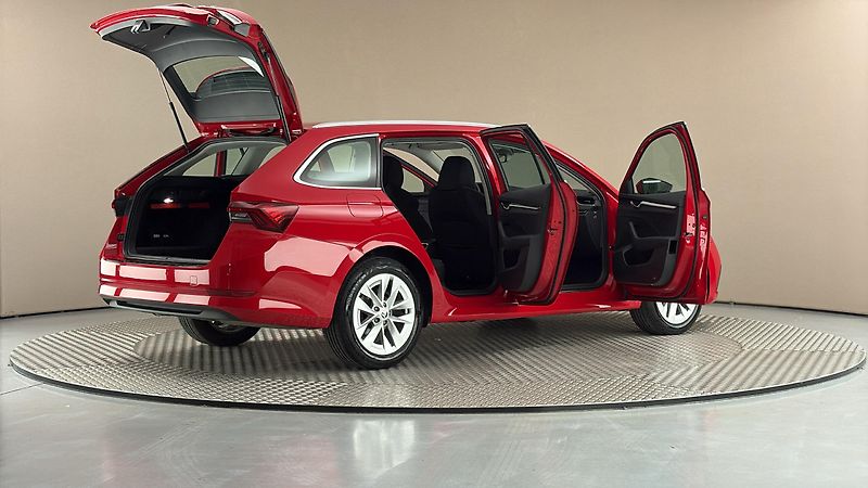 Škoda Octavia 1.5 TSI E-Tec DSG Style Combi - fotka 6 z 25