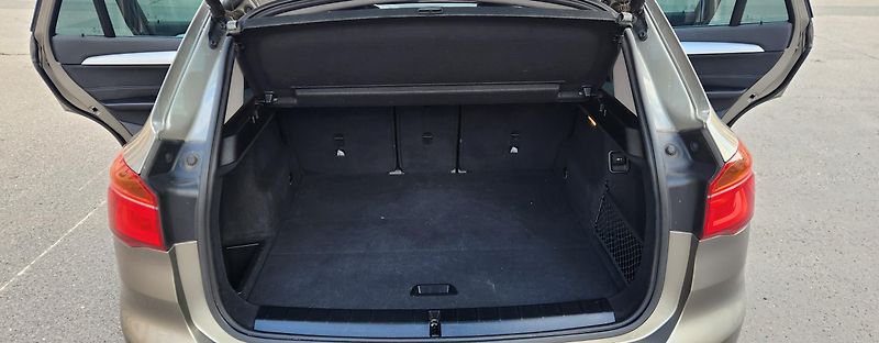 BMW X1 (2016) 2,0d ČR AUTOMAT LED TAŽNÉ - fotka 14 z 49