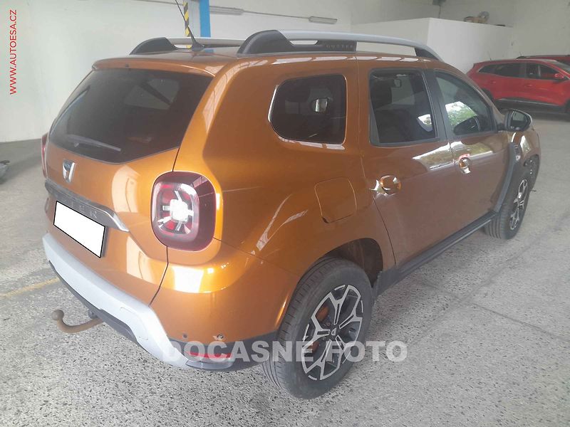 Dacia Duster (2019) 1.6i 4x4, 2.maj,ČR, navi - fotka 2 z 3