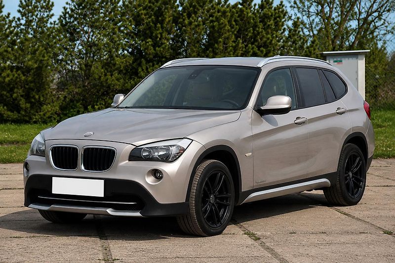 BMW X1 xDrive20d,KŮŽE,NAVI,TEMP,KLIMA - fotka 6 z 50