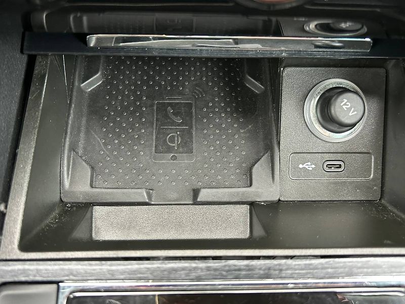 Škoda Superb (2023) 2.0 TDI 110kW Tažné Panorama - fotka 20 z 35