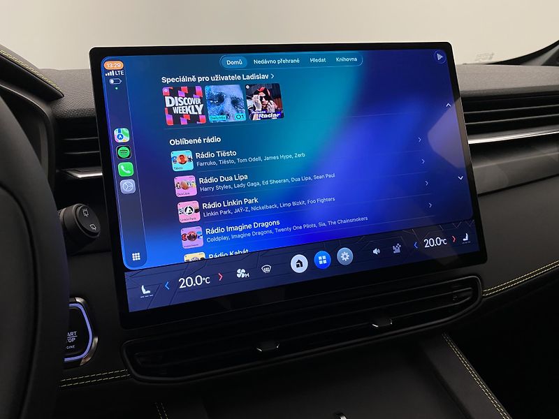 Lynk & Co 01 (2025) CORE PHEV AUT CZ 1.maj - fotka 56 z 96