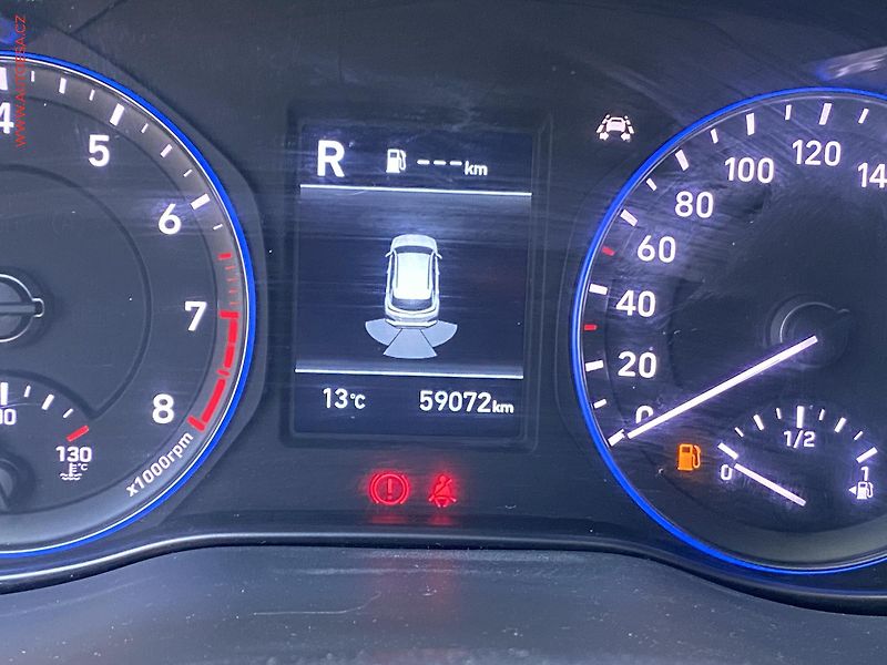 Hyundai Kona (2018) 1.0T-GDi, ČR, AC, kamera - fotka 18 z 20