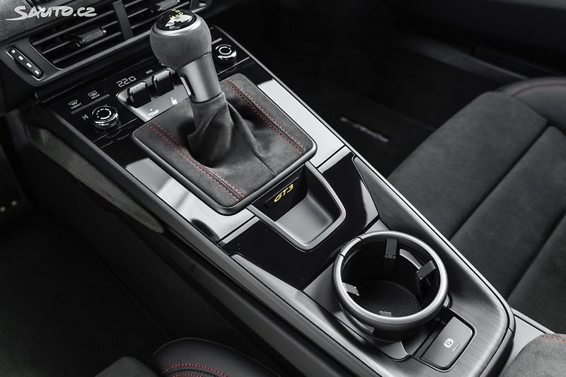 Porsche 911 GT3 992.2 facelift, PDK - fotka 31 z 40