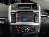 Toyota Verso (2013) 2.0 D-4D, 7 míst, Navi - náhled 12