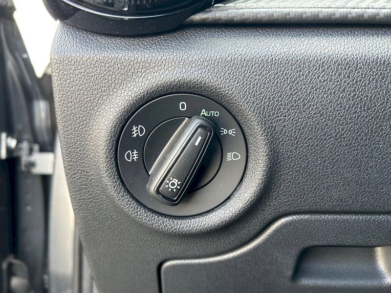 Škoda Fabia (2025) Monte Carlo 1.0 TSI 85 kW - fotka 17 z 32