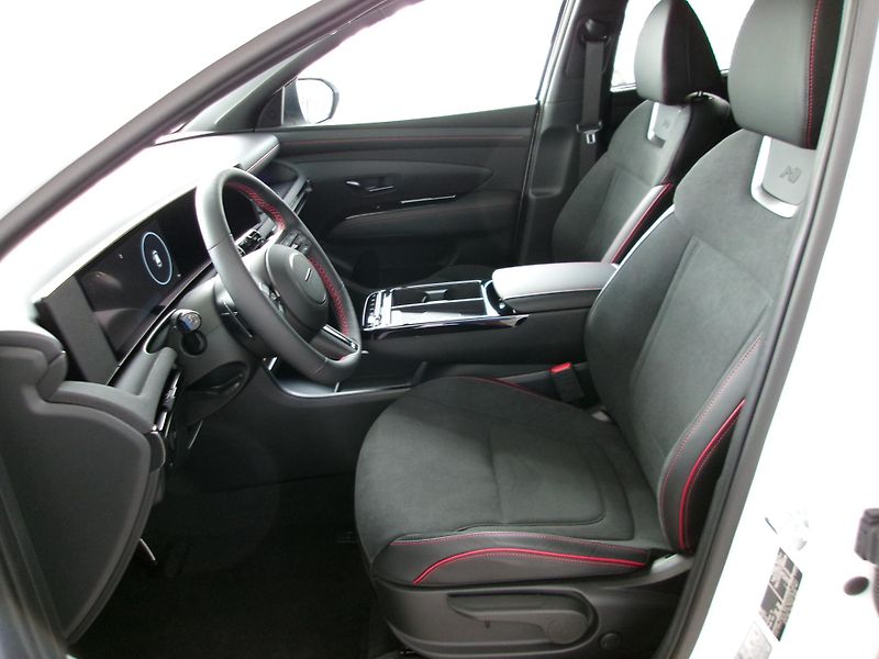 Hyundai Tucson (2026) 1,6TGDI 4WD GO CZ NLINE! AT - fotka 11 z 22